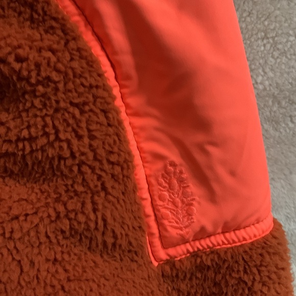 🌾NWOT FP Movement Lead The Pack pullover - Picture 8 of 10